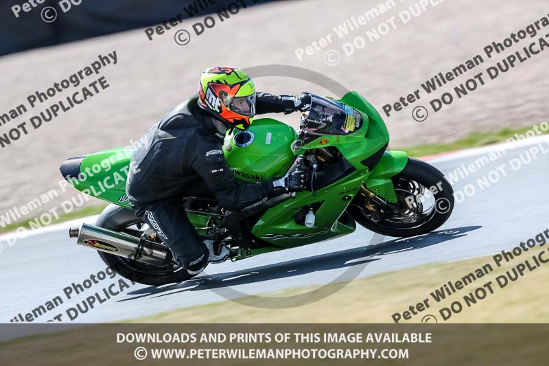 donington no limits trackday;donington park photographs;donington trackday photographs;no limits trackdays;peter wileman photography;trackday digital images;trackday photos